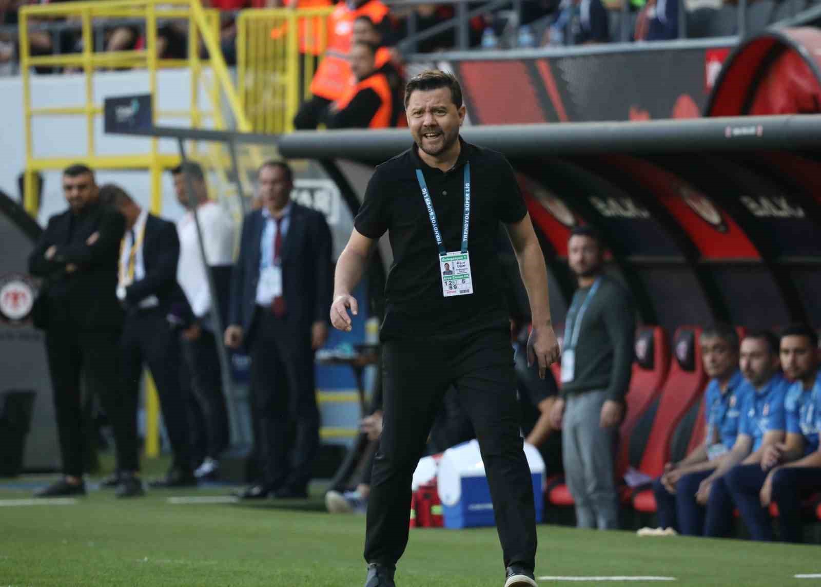 Trendyol Süper Lig: Çorum FK: 1 - Corendon Alanyaspor: 2 (Maç sonucu)