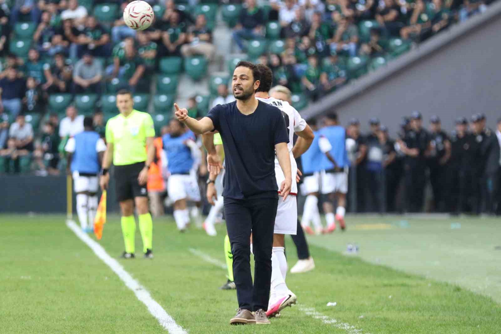 Trendyol Süper Lig: Kocaelispor: 2 - Gaziantep FK: 0 (Maç sonucu)