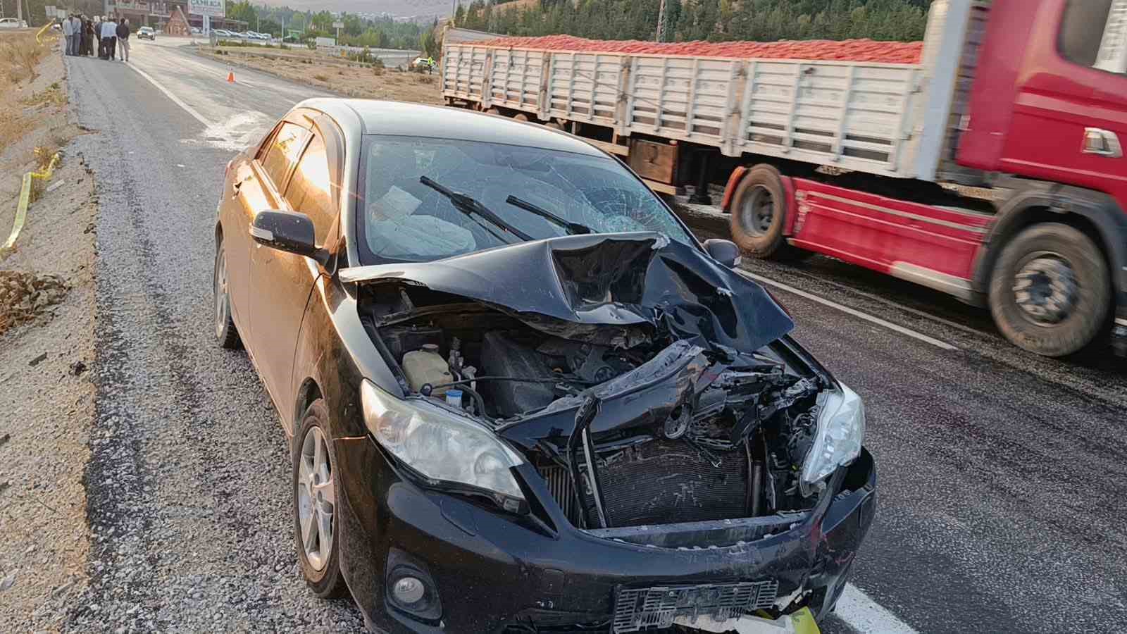 Malatya’da otomobille çarpışan motosiklet sürücüsü hayatını kaybetti