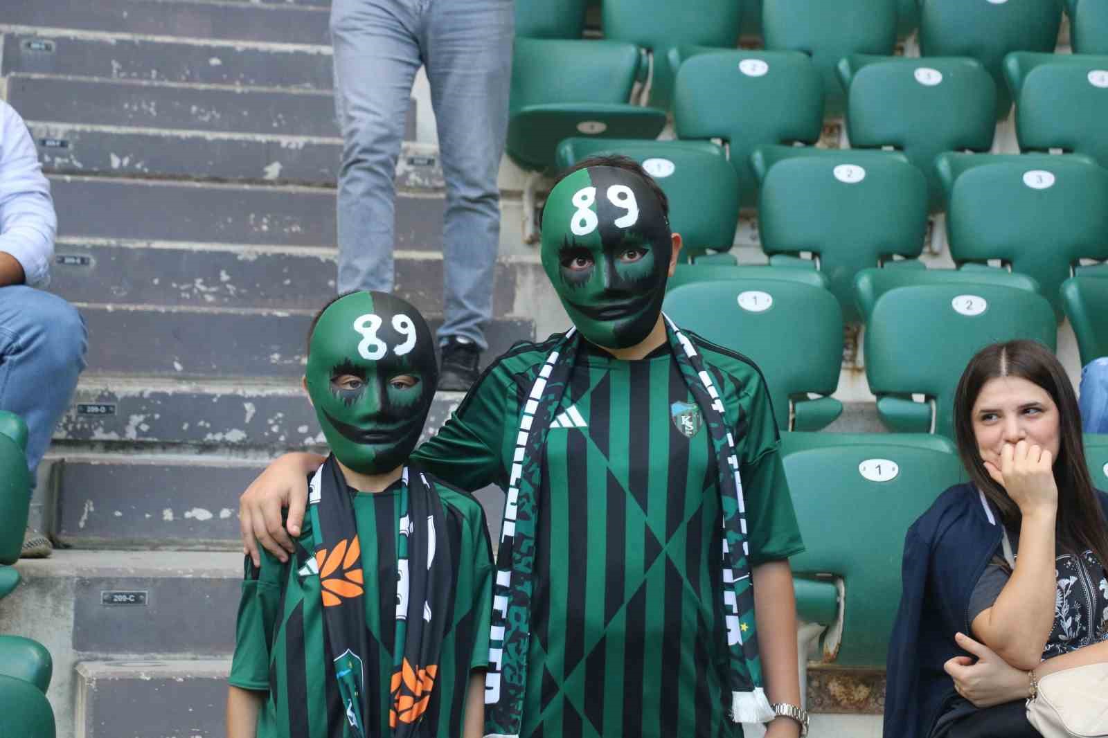 Kocaelispor - Gaziantep FK maçını 10 bin 983 kişi izledi