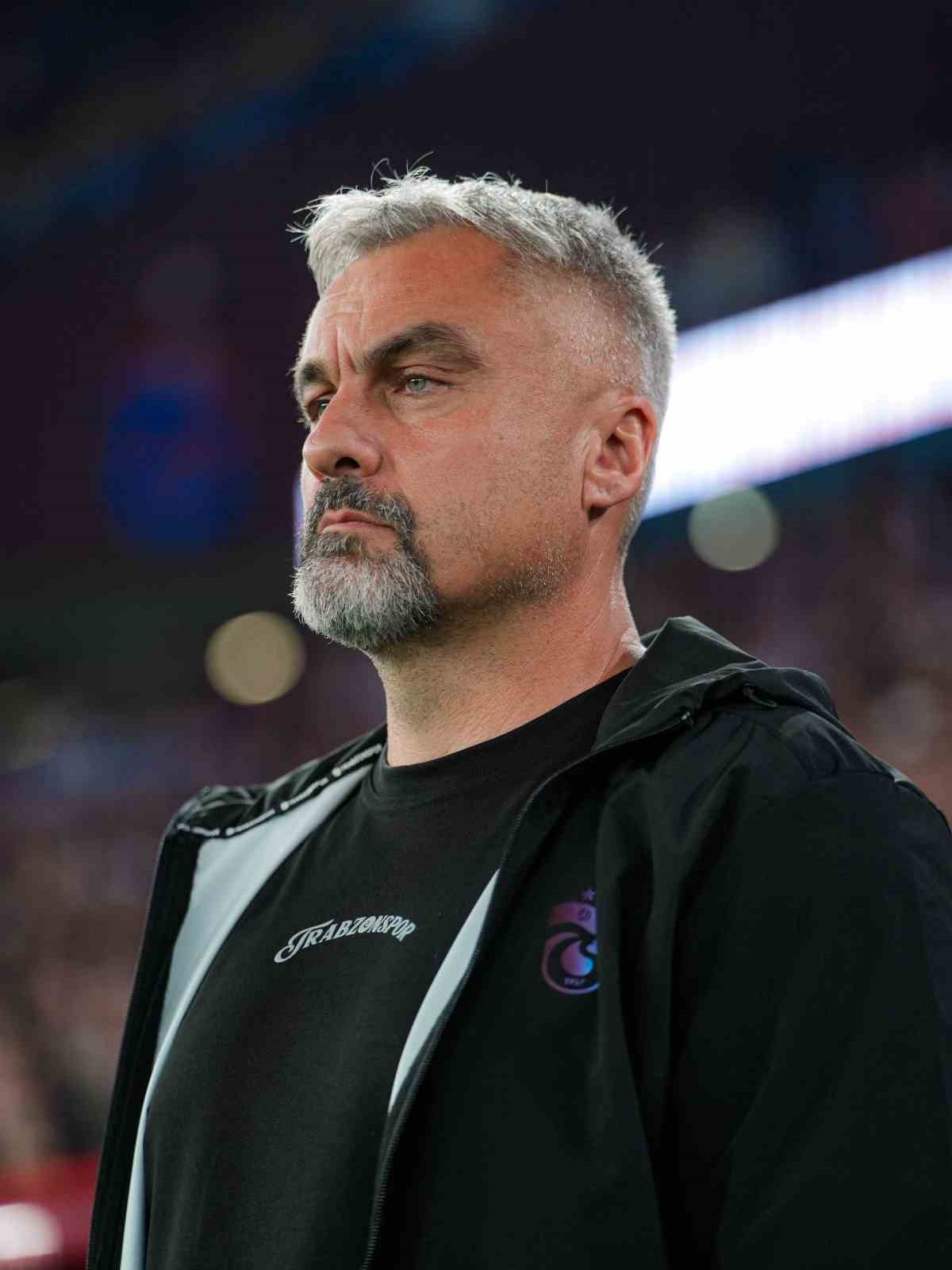 Trendyol Süper Lig: Trabzonspor: 3- Galatasaray:0 (İlk yarı)