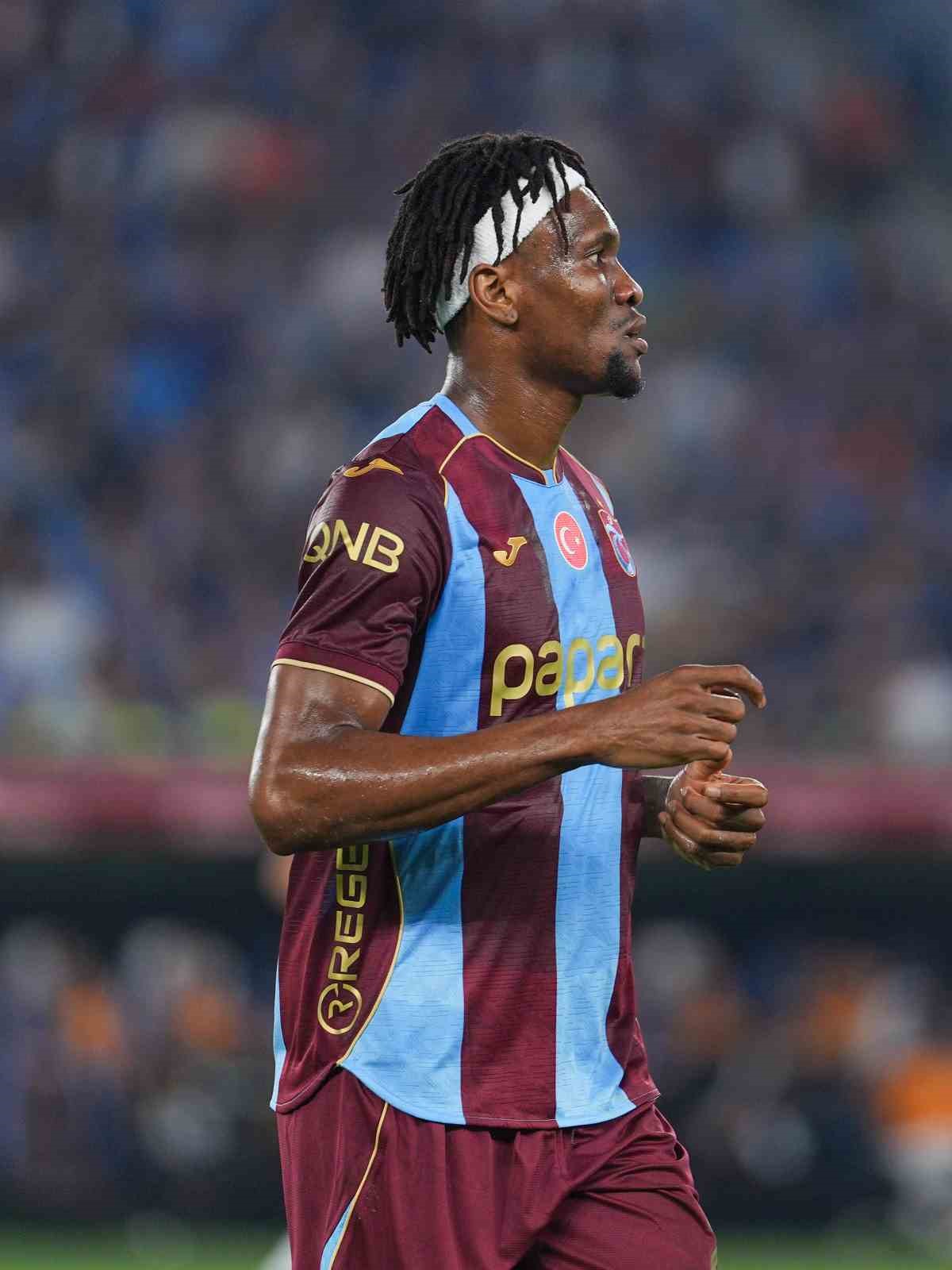 Trendyol Süper Lig: Trabzonspor: 3- Galatasaray:0 (İlk yarı)