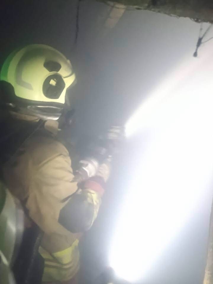 Antakya’da metruk binada yangın çıktı