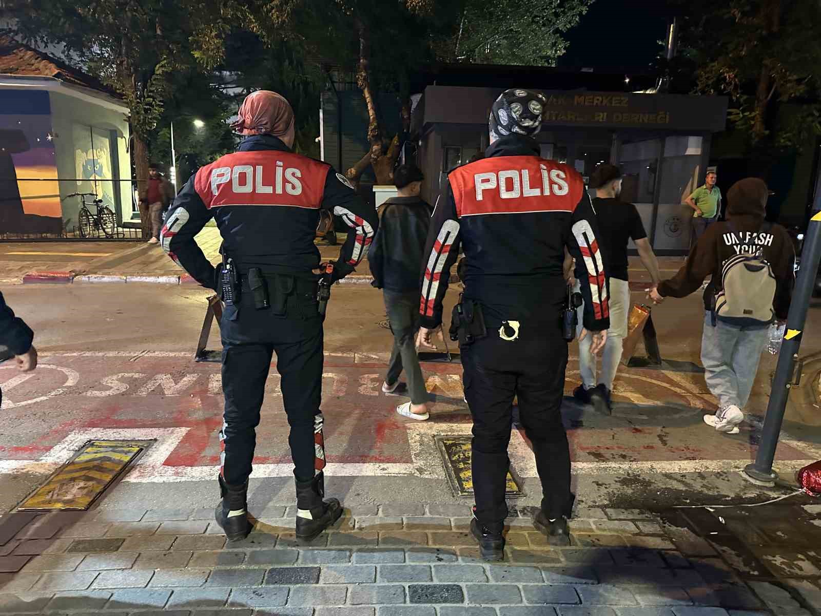 Uşak’ta emniyet ve jandarmadan ‘Huzur ve Güven’ uygulaması