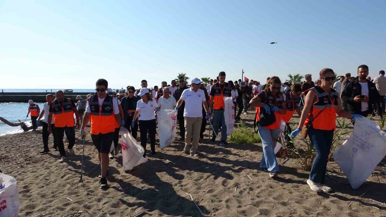 Validen kum hırsızlığına karşı Boğaz Sahili’ne kameralı takip talimatı
