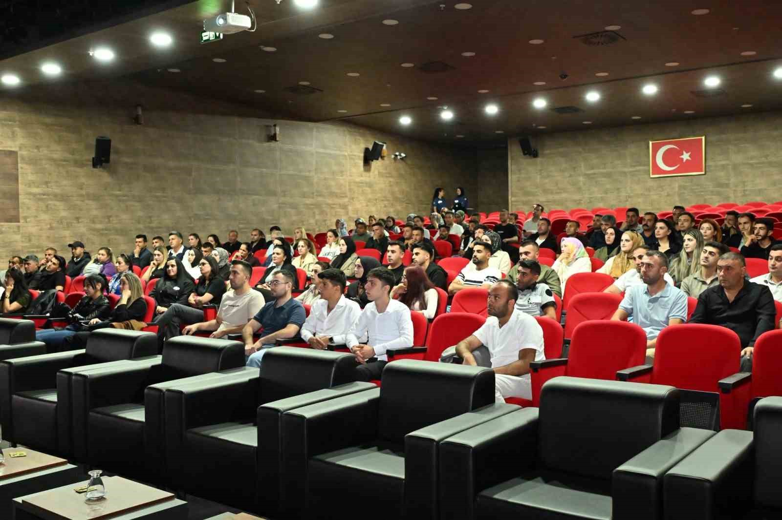 Kars’ta 211 personele görev ve sorumluluk eğitimi