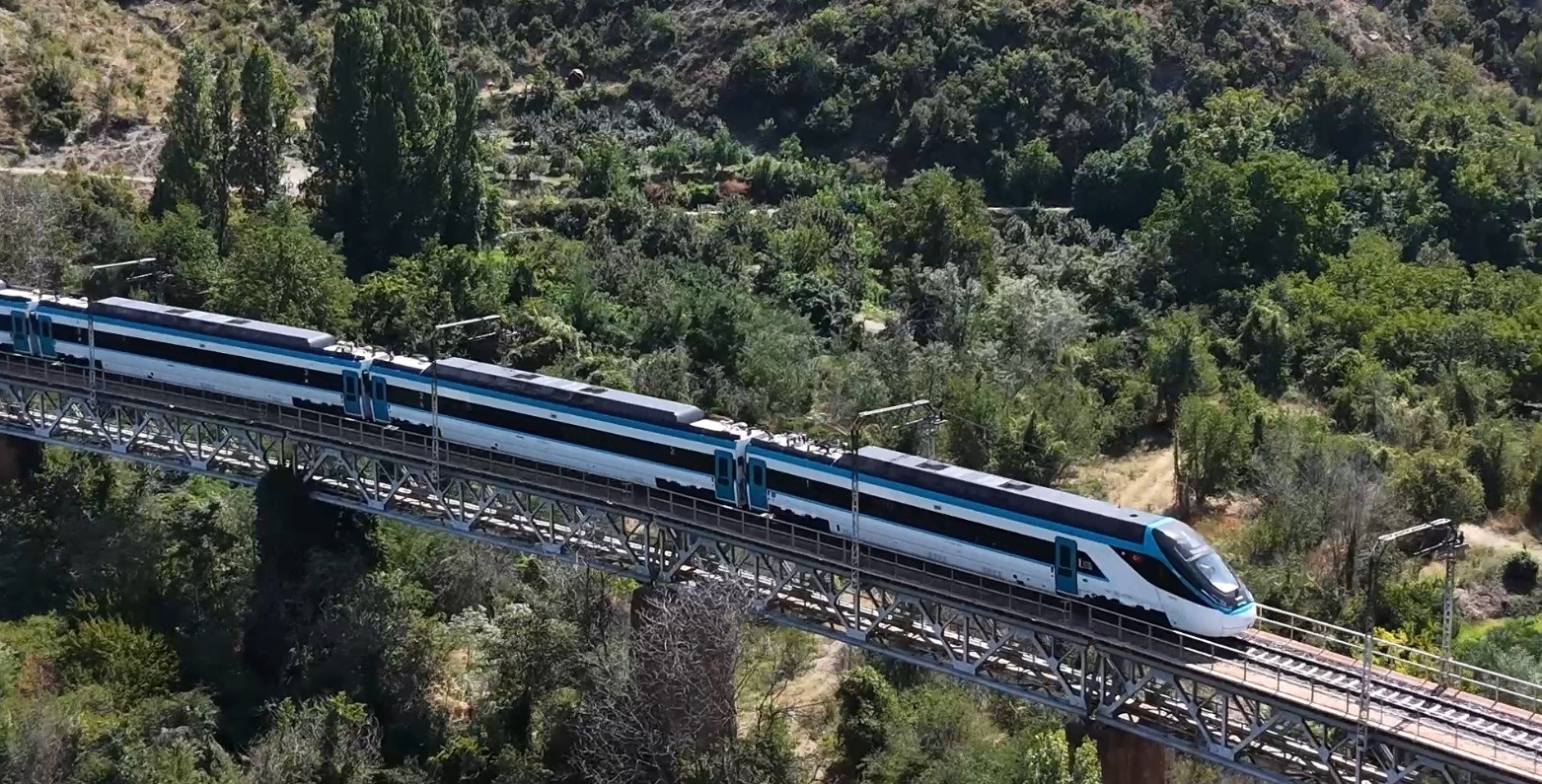 Bakan Uraloğlu: "İkinci Milli Hızlı Tren setimizin üretimine başladık"