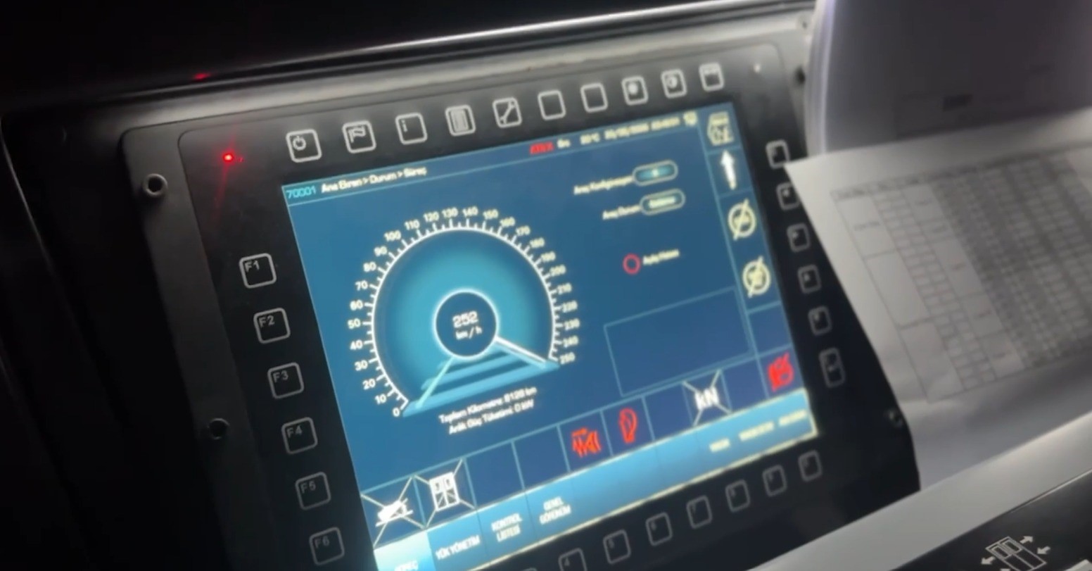 Bakan Uraloğlu: "İkinci Milli Hızlı Tren setimizin üretimine başladık"