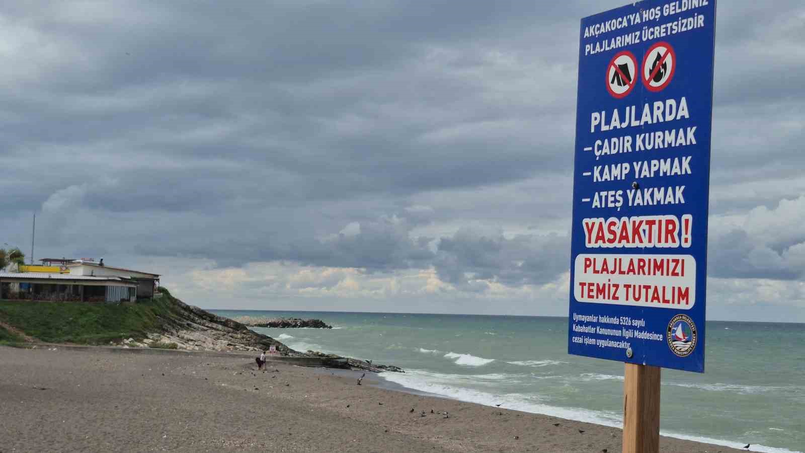 Akçakoca’da tatilciler gitti, kuşlar geldi