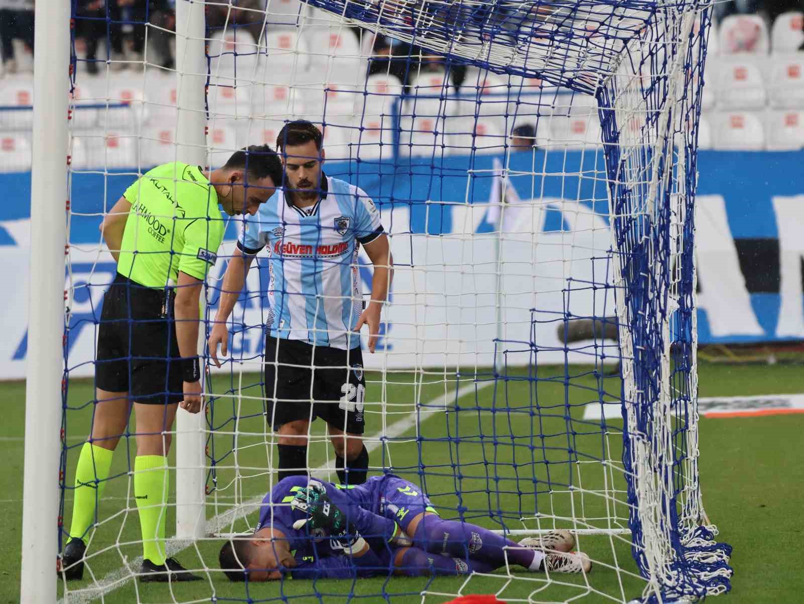 Trendyol Süper Lig: Erzurumspor FK: 1 - Samsunspor: 0 (İlk yarı)