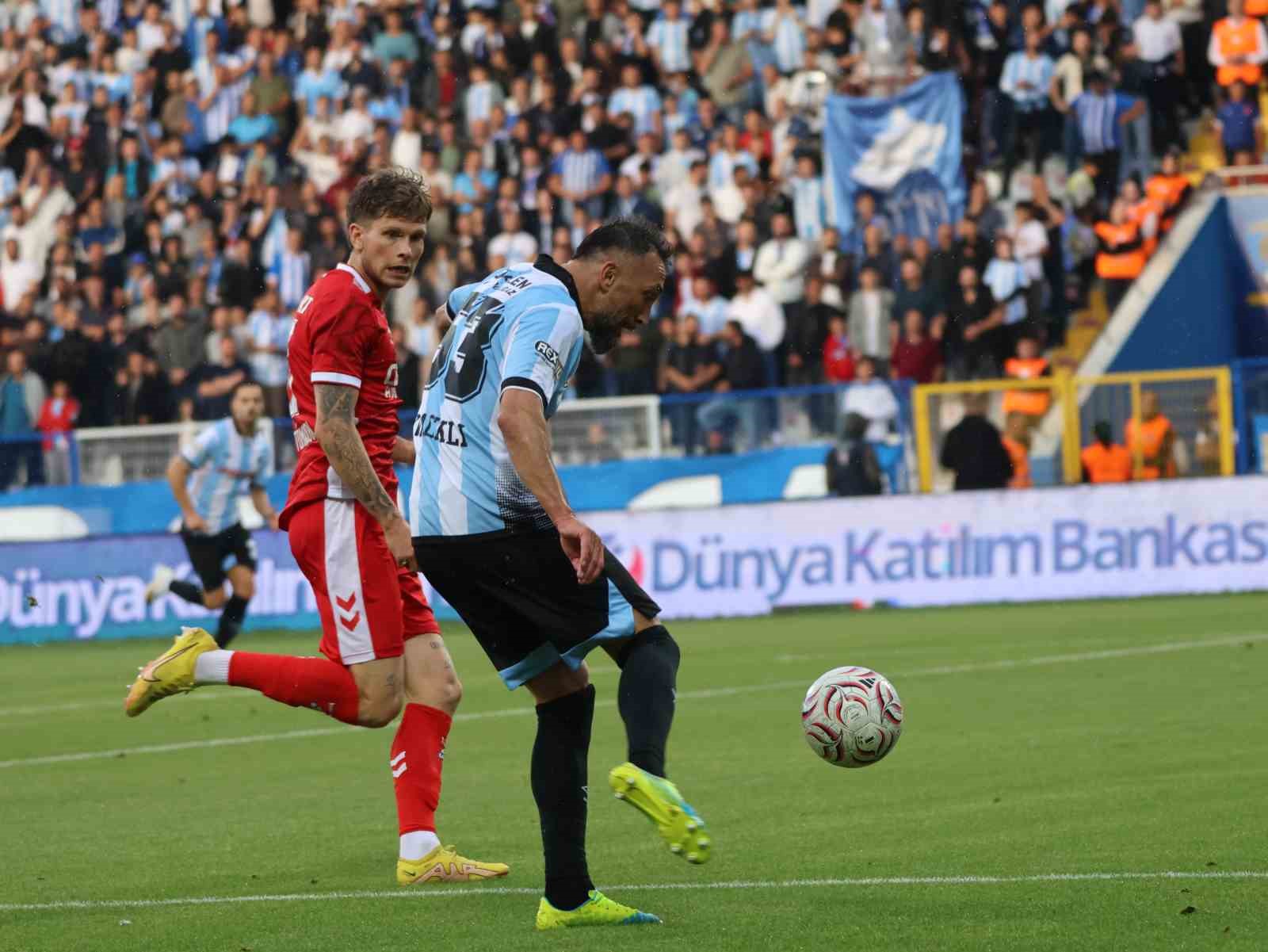 Trendyol Süper Lig: Erzurumspor FK: 1 - Samsunspor: 0 (İlk yarı)