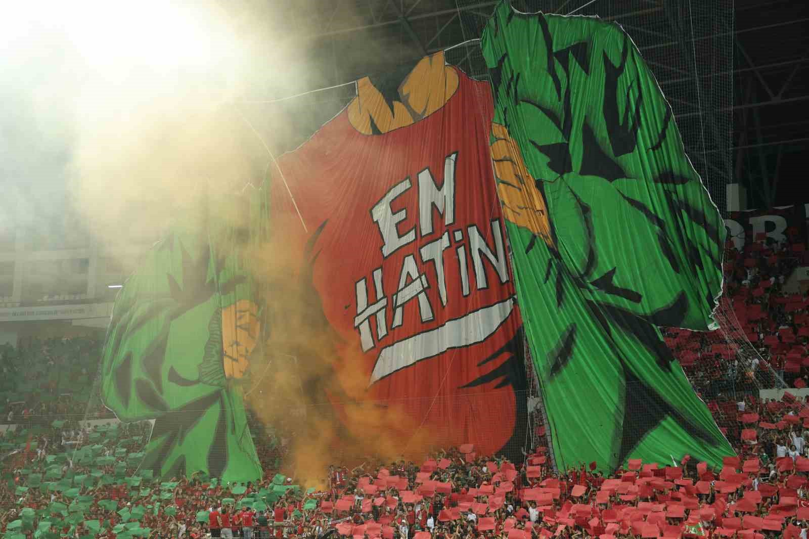 Trendyol Süper Lig: Amed Sportif Faaliyetler: 2 - Beşiktaş: 0 (İlk yarı)