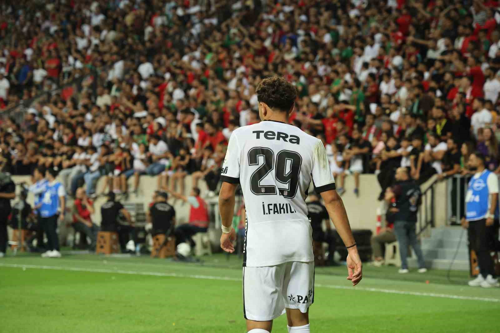 Trendyol Süper Lig: Amed Sportif Faaliyetler: 3 - Beşiktaş: 2 (Maç sonucu)