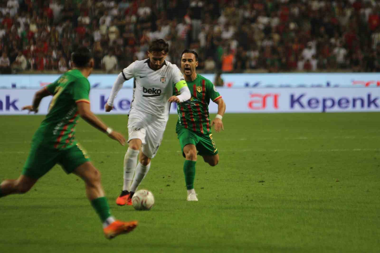 Trendyol Süper Lig: Amed Sportif Faaliyetler: 3 - Beşiktaş: 2 (Maç sonucu)
