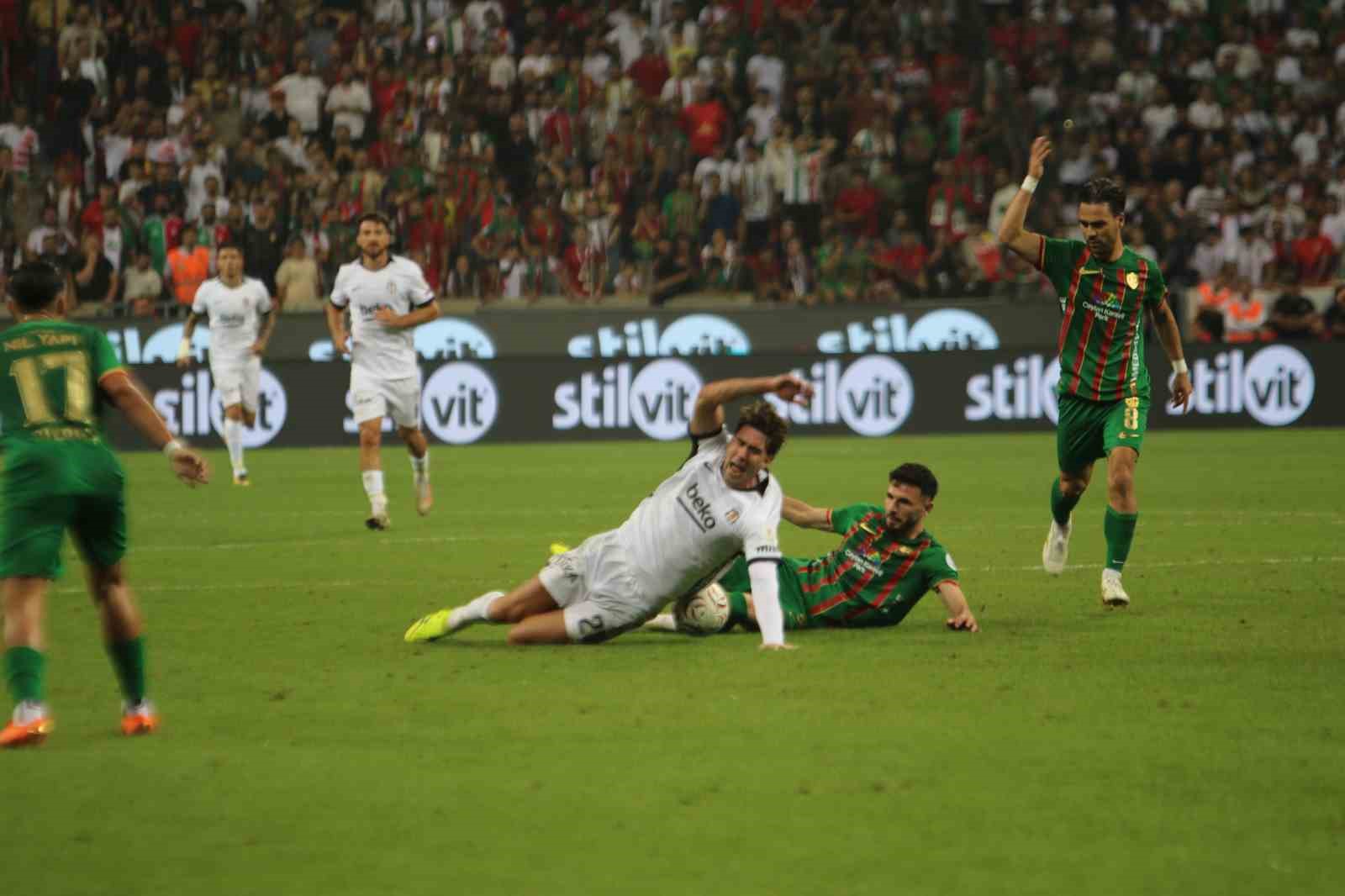Trendyol Süper Lig: Amed Sportif Faaliyetler: 3 - Beşiktaş: 2 (Maç sonucu)
