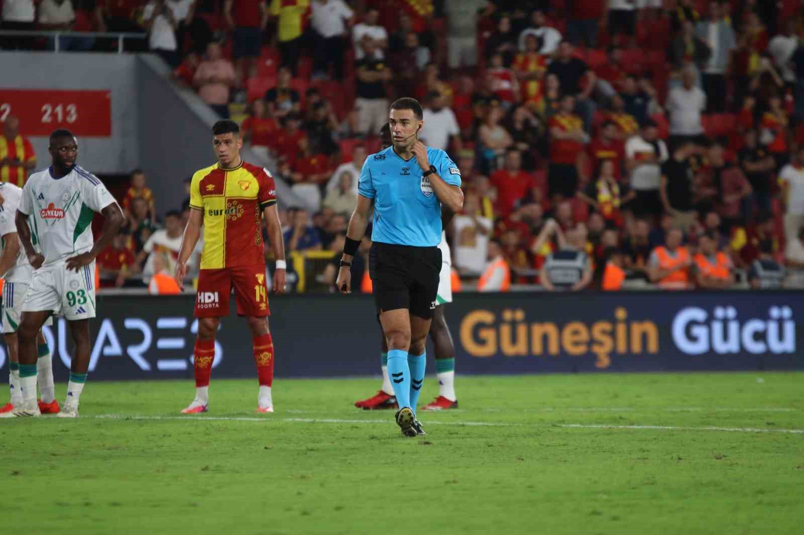 Trendyol Süper Lig: Göztepe: 2 - Çaykur Rizespor: 2 (Maç sonucu)