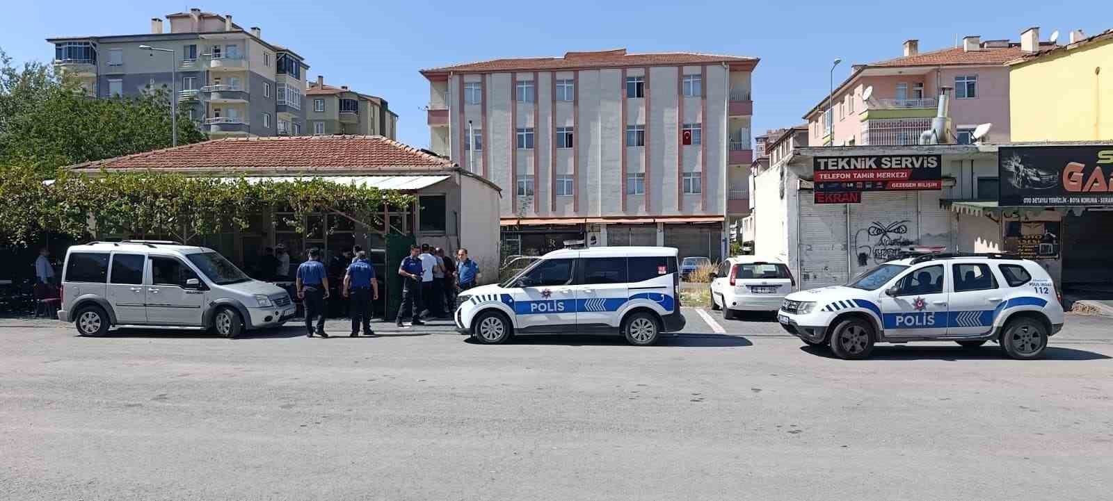 Kıraathane çalışanı tarafından tüfekle vurulan şahıs hayatını kaybetti