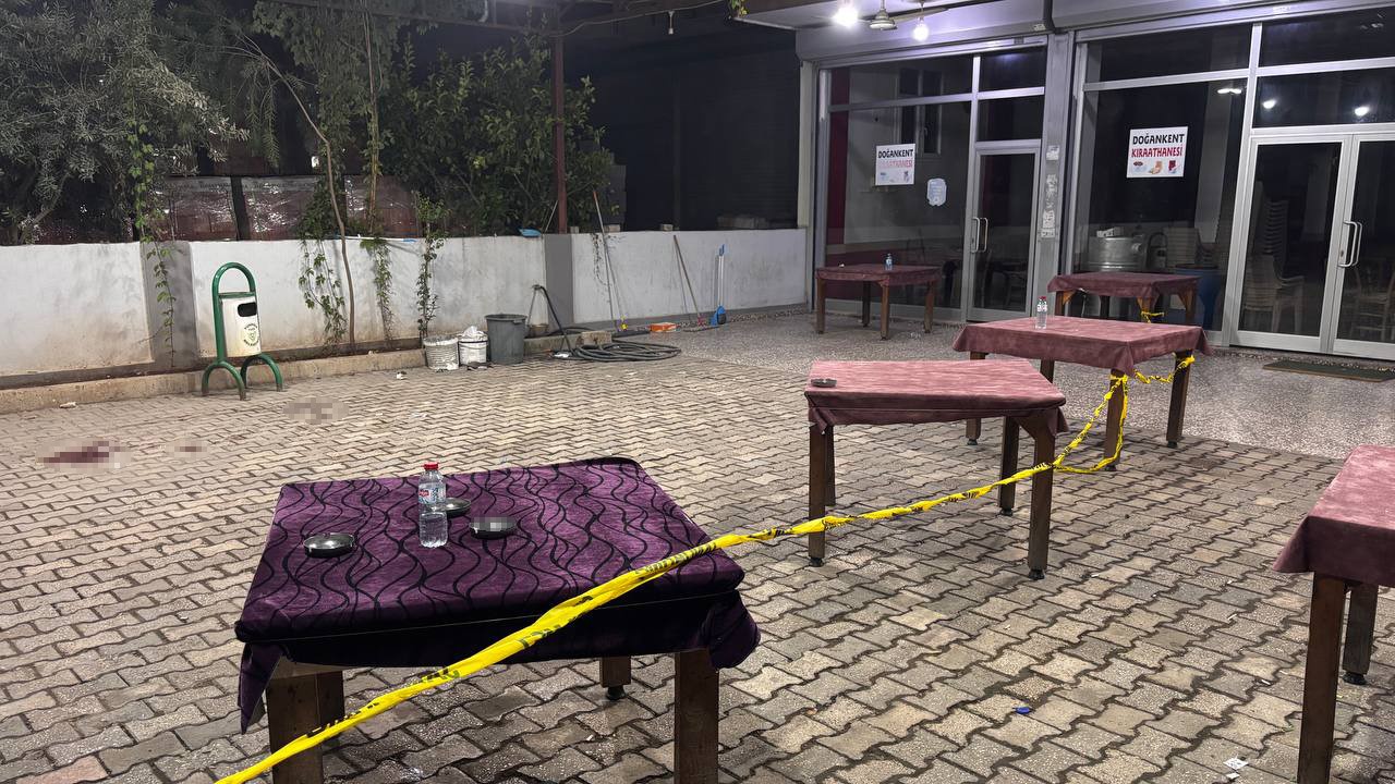 Adana’da kahvehanede silahlı çatışma: 1 ölü, 5 yaralı