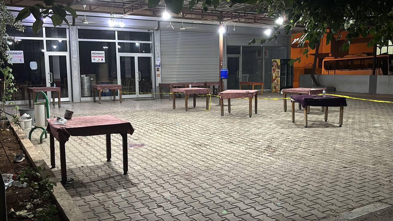 Adana’da kahvehanede silahlı çatışma: 1 ölü, 5 yaralı