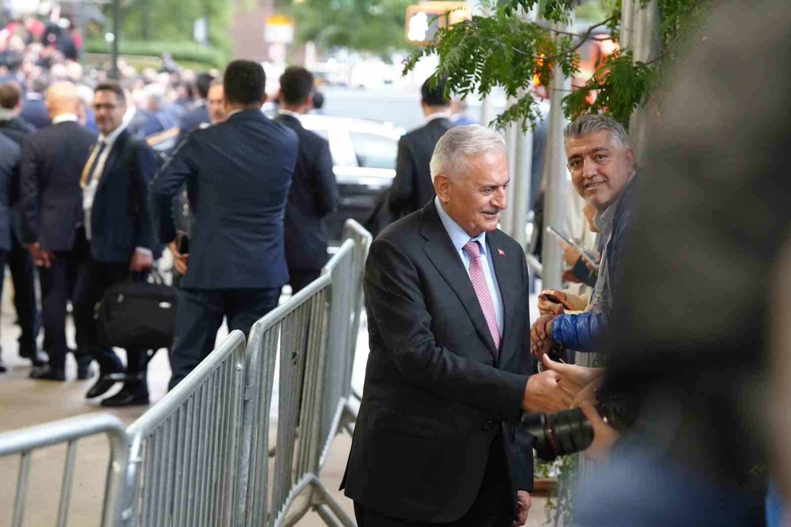 Cumhurbaşkanı Erdoğan Türkevi’ne geldi