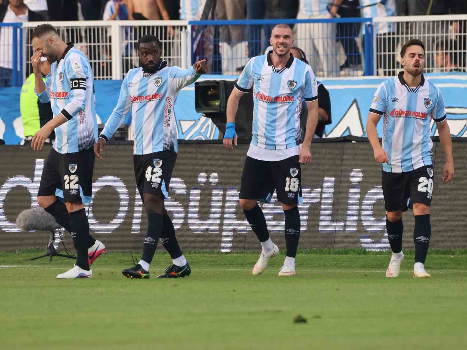 Erzurumspor FK’ya 5 günlük milli ara izni