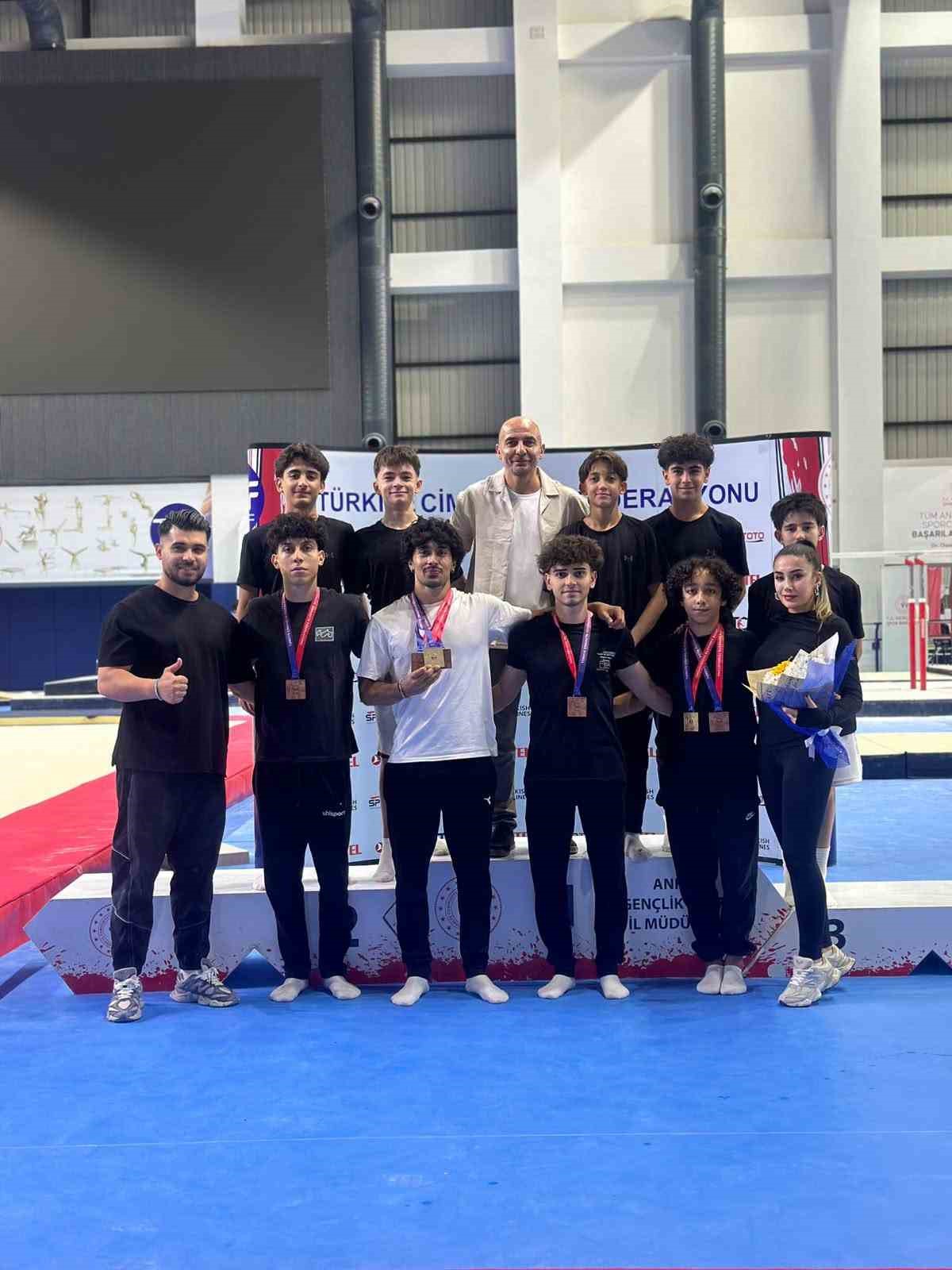 Artistik cimnastikte Kayseri’den tarihi başarı
