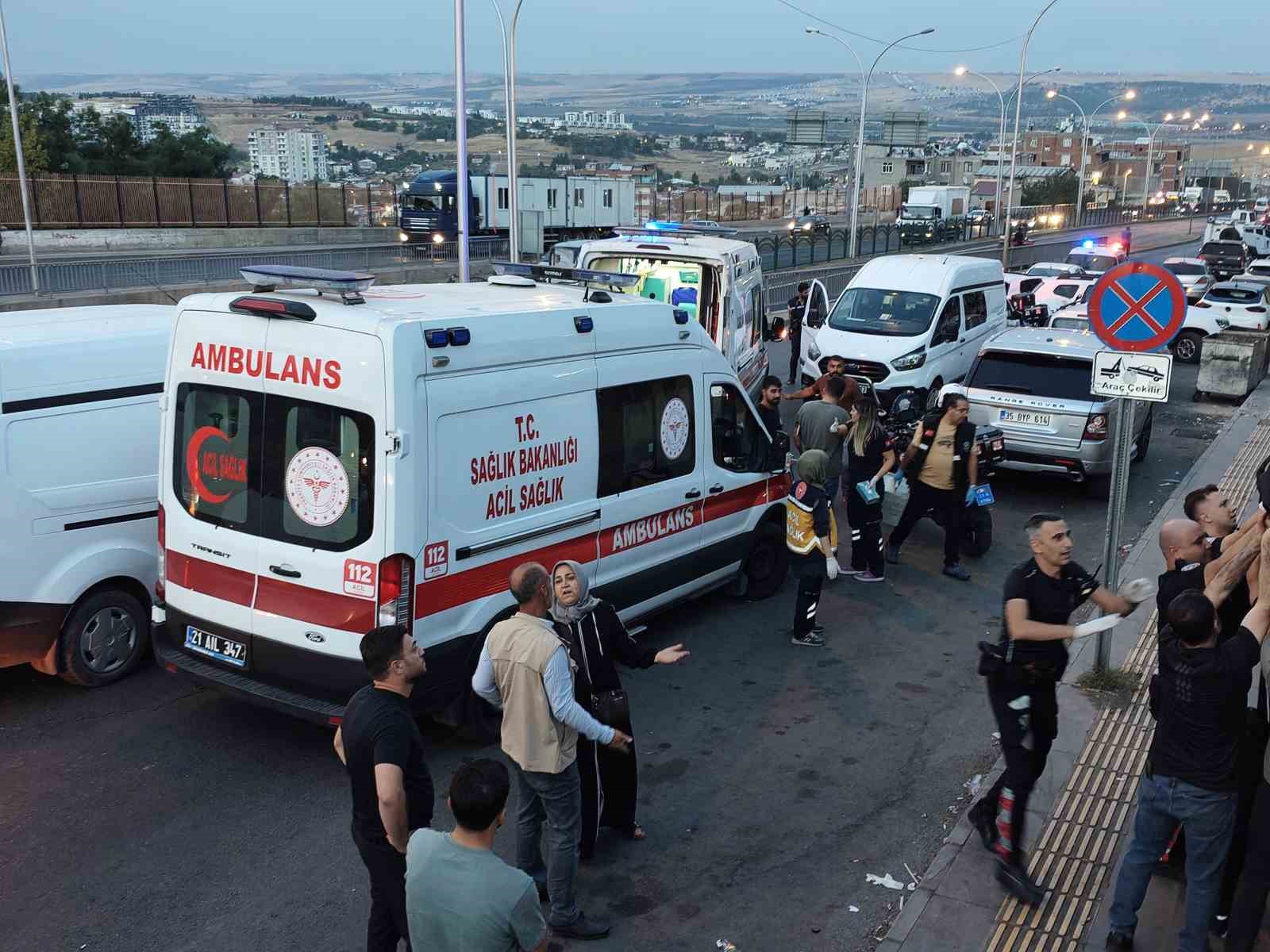 Diyarbakır’da iki grup arasında silahlı kavga: 3 ölü