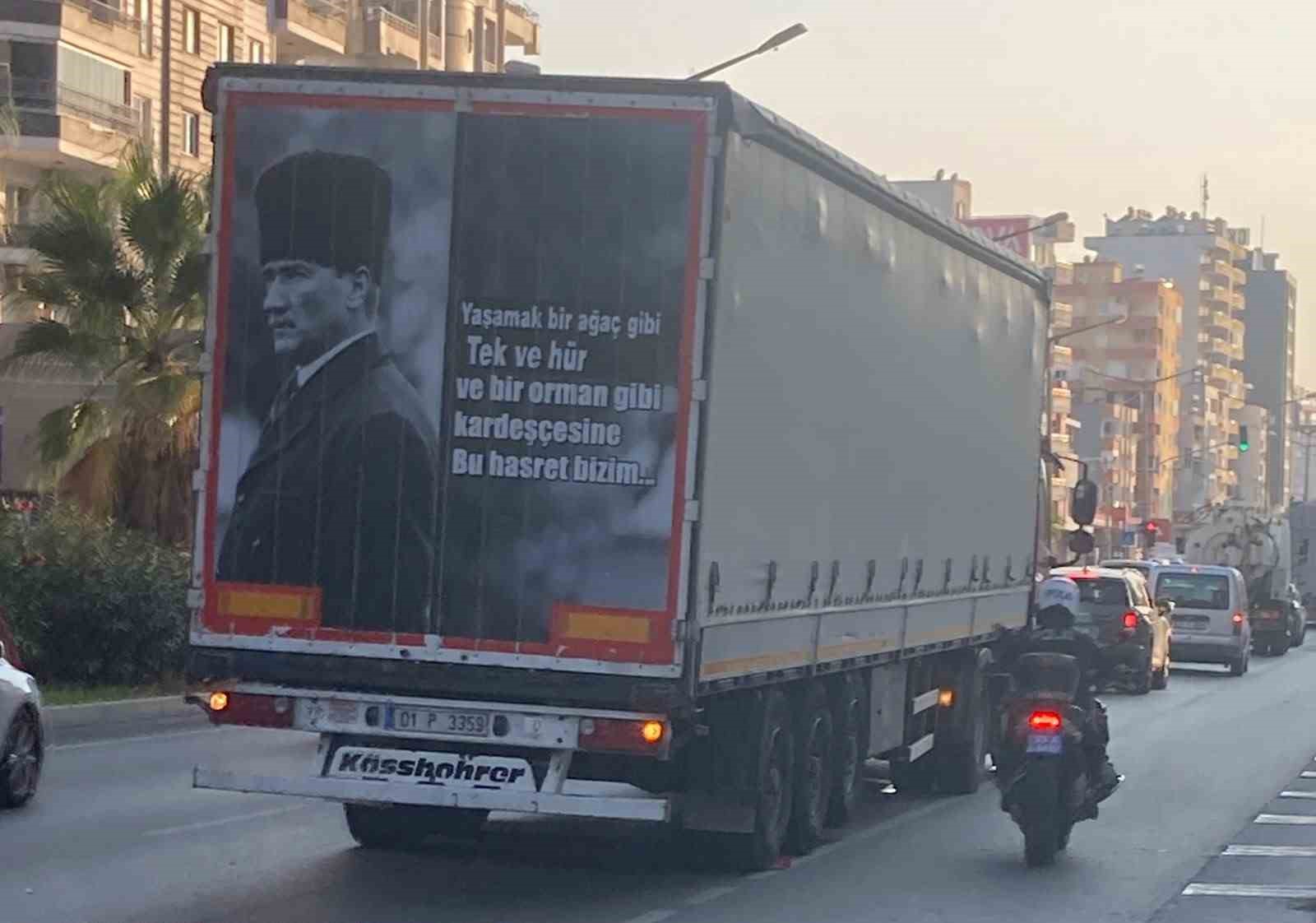 Tırla çarpışan motosiklet ardından kamyonete çarptı: 1 ölü, 1 yaralı