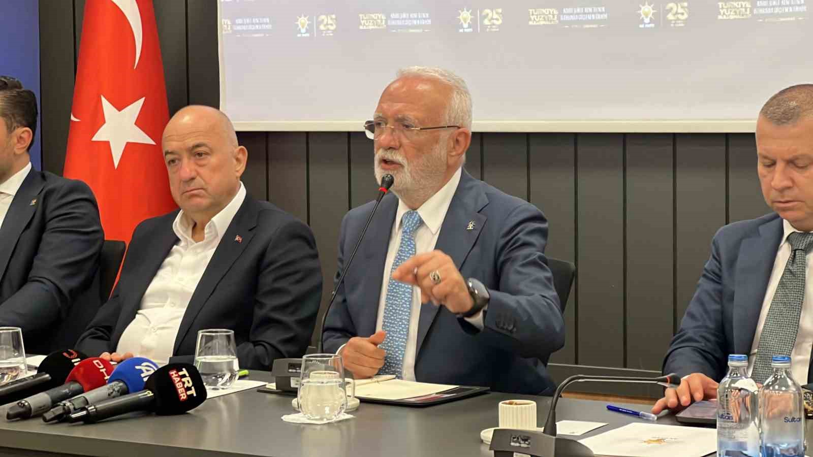AK Partili Elitaş "Türkiye Yüzyılı Buluşmaları" için Çanakkale’de