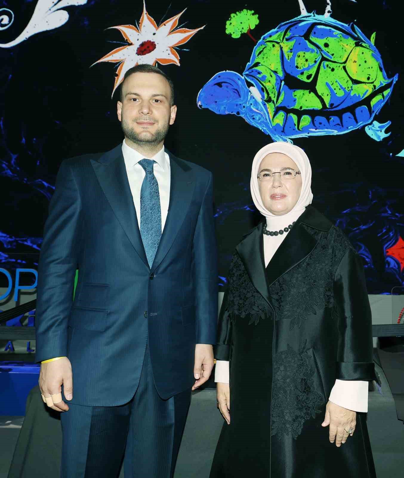 Emine Erdoğan: "Sıfır Atık hareketi, iklim krizi karşısında bireyi çaresiz bir gözlemci olmaktan çıkarıp, çözümün baş aktörü haline getirmiştir"
