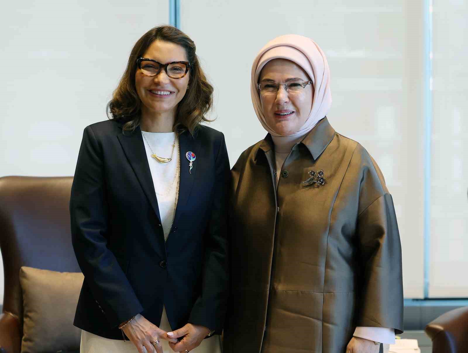 Emine Erdoğan, Brezilya Devlet Başkanı’nın eşi Silva ile görüştü