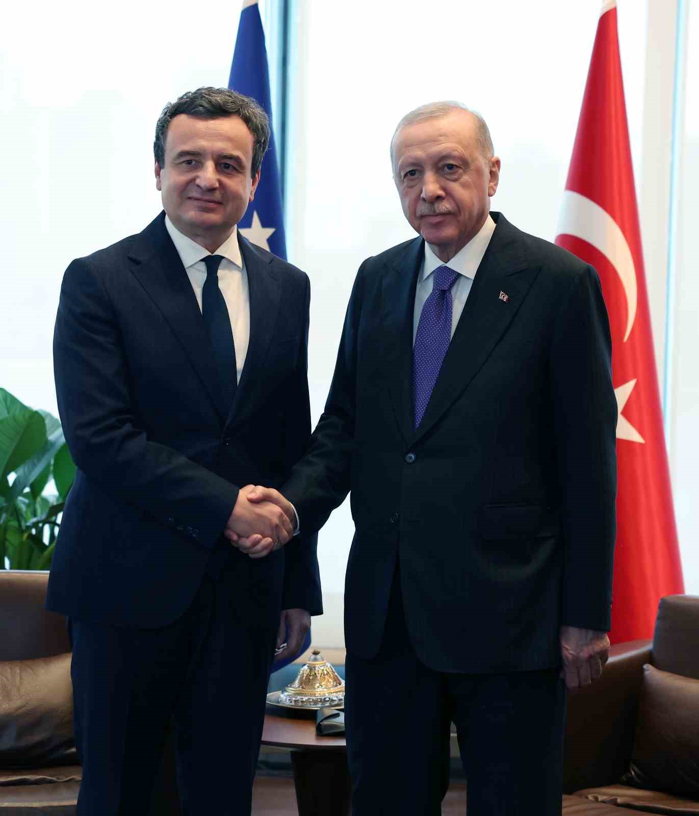Cumhurbaşkanı Erdoğan, Kosova Başbakanı Kurti ile görüştü