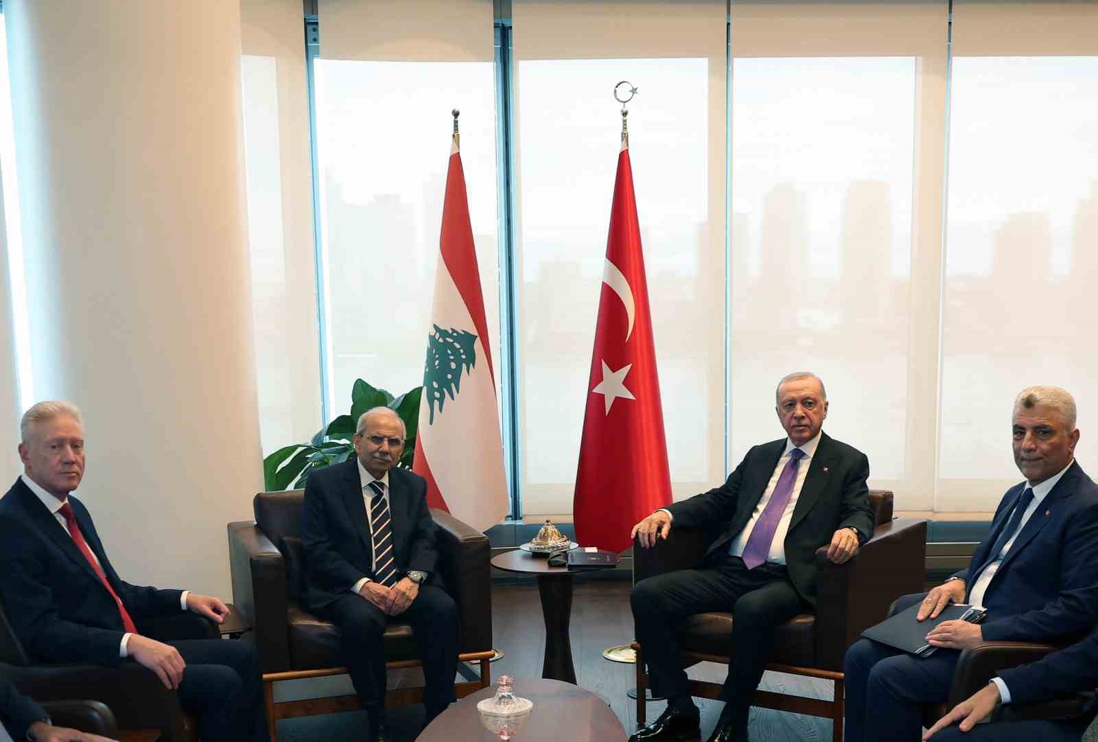 Cumhurbaşkanı Erdoğan, Lübnan Başbakanı Selam ile görüştü