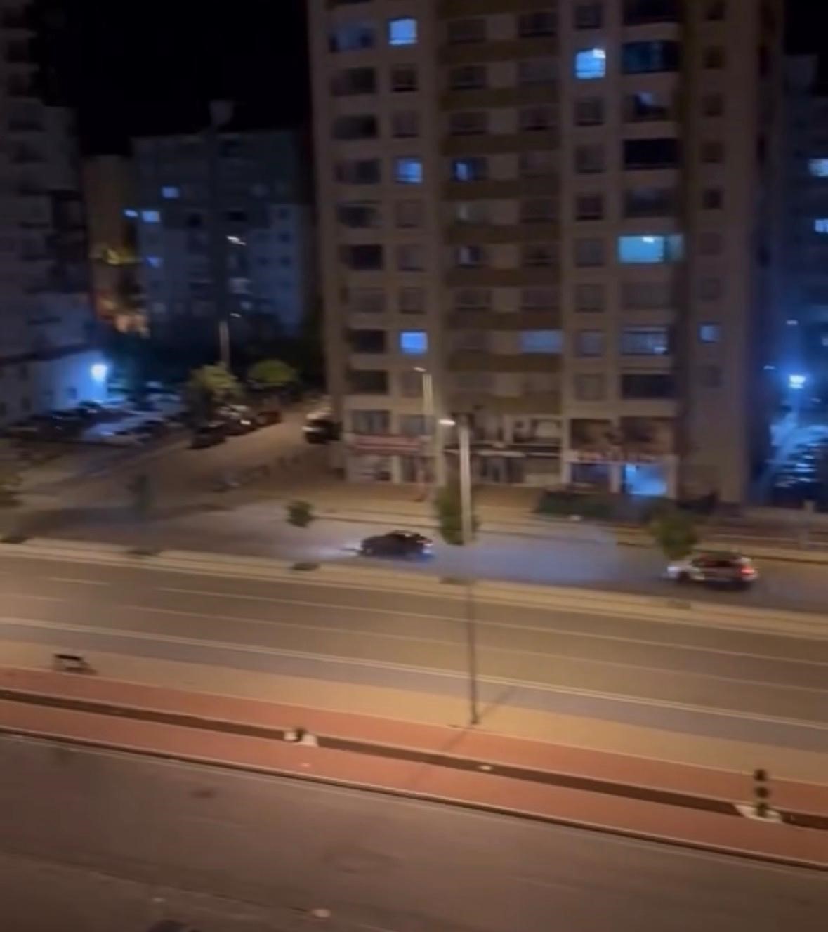 Kaçmak için her yolu deneyen alkollü sürücü yakayı ele verdi... O anlar kamerada