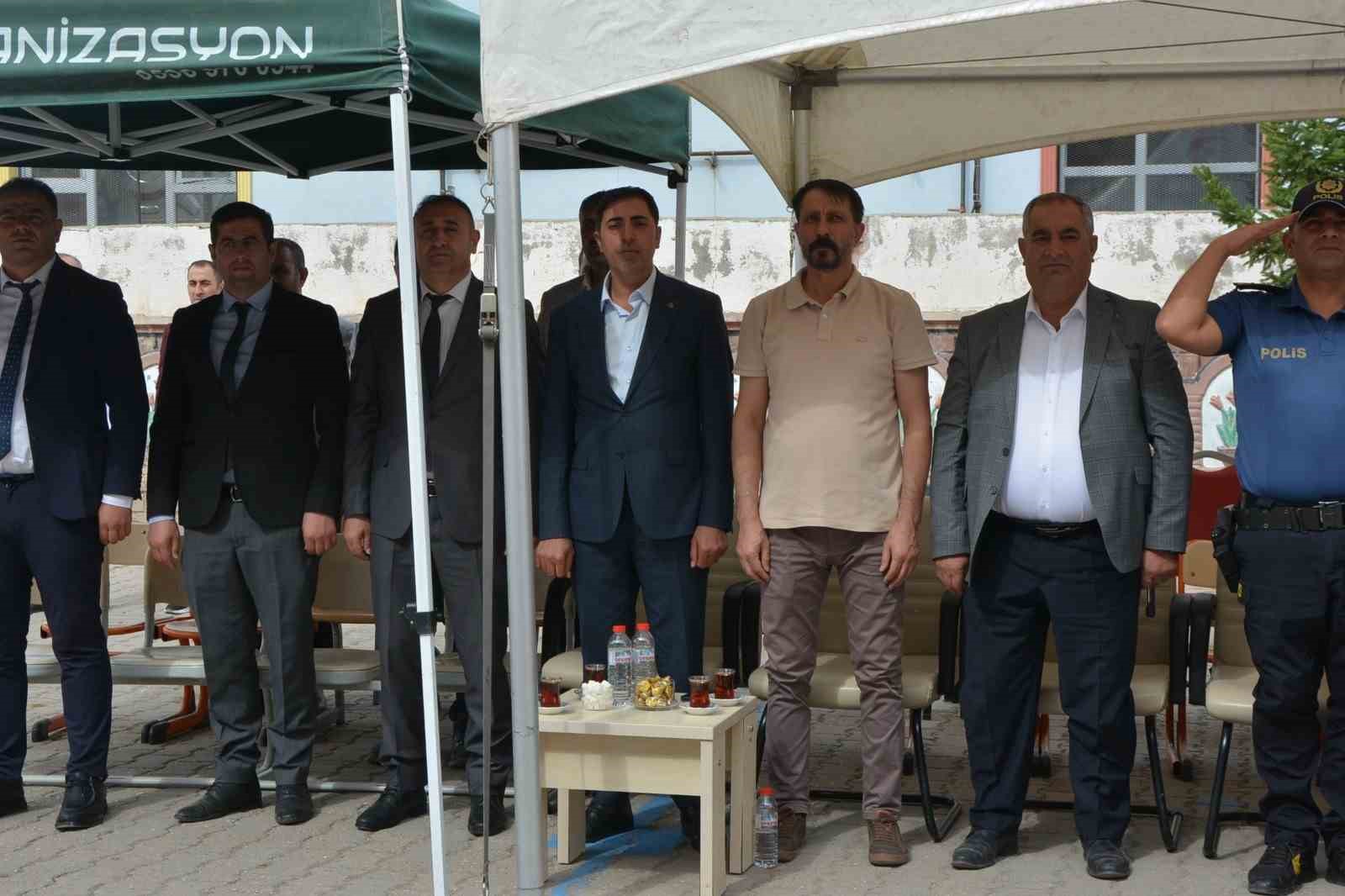 Patnos’ta İlköğretim Haftası coşkusu