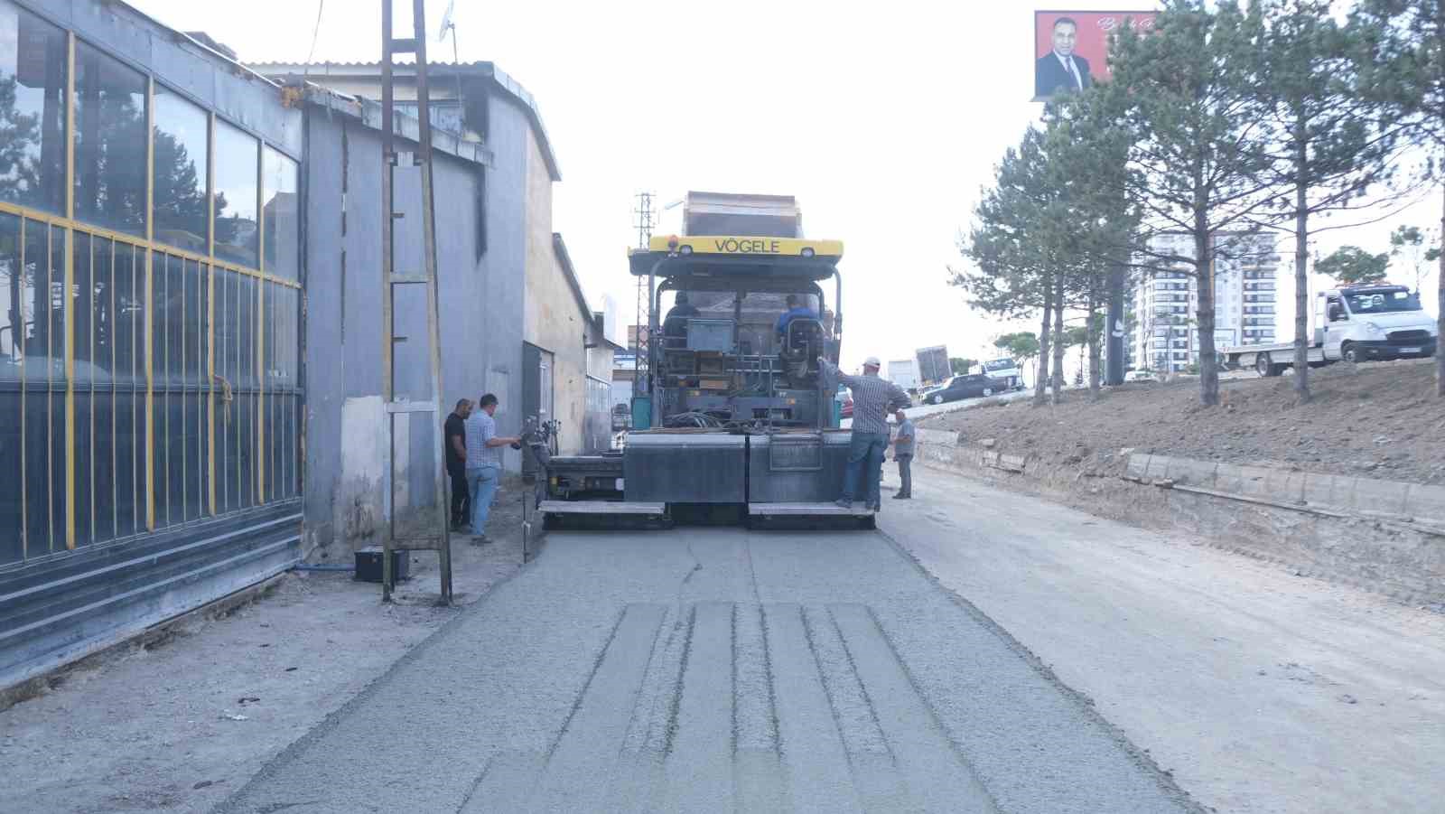 Sorgun Belediyesi’nden üç bölgede eş zamanlı çalışma