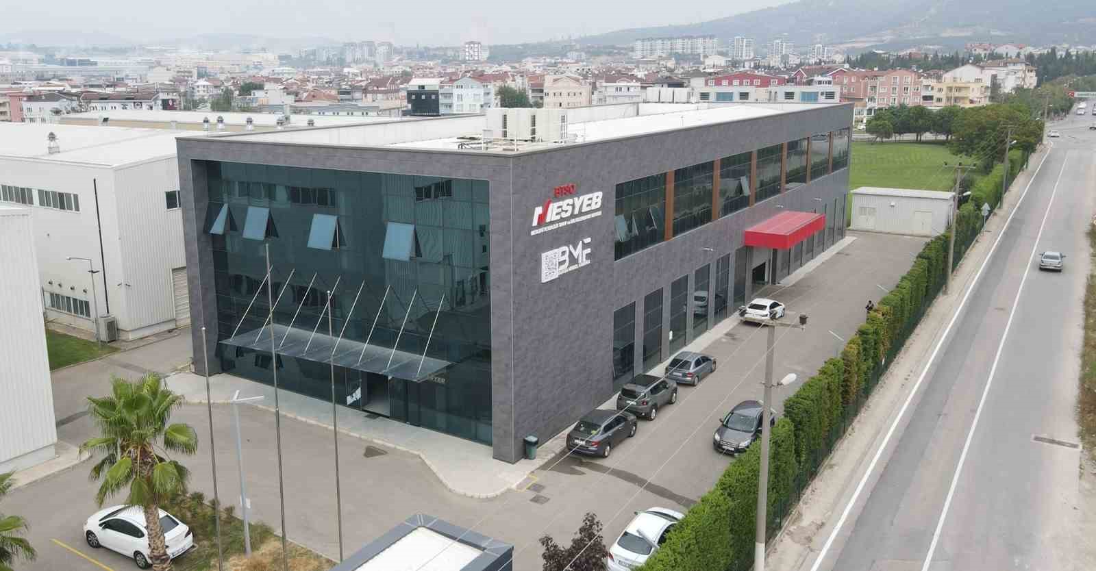 Bursa Model Fabrika’ya KOSGEB’den stratejik destek