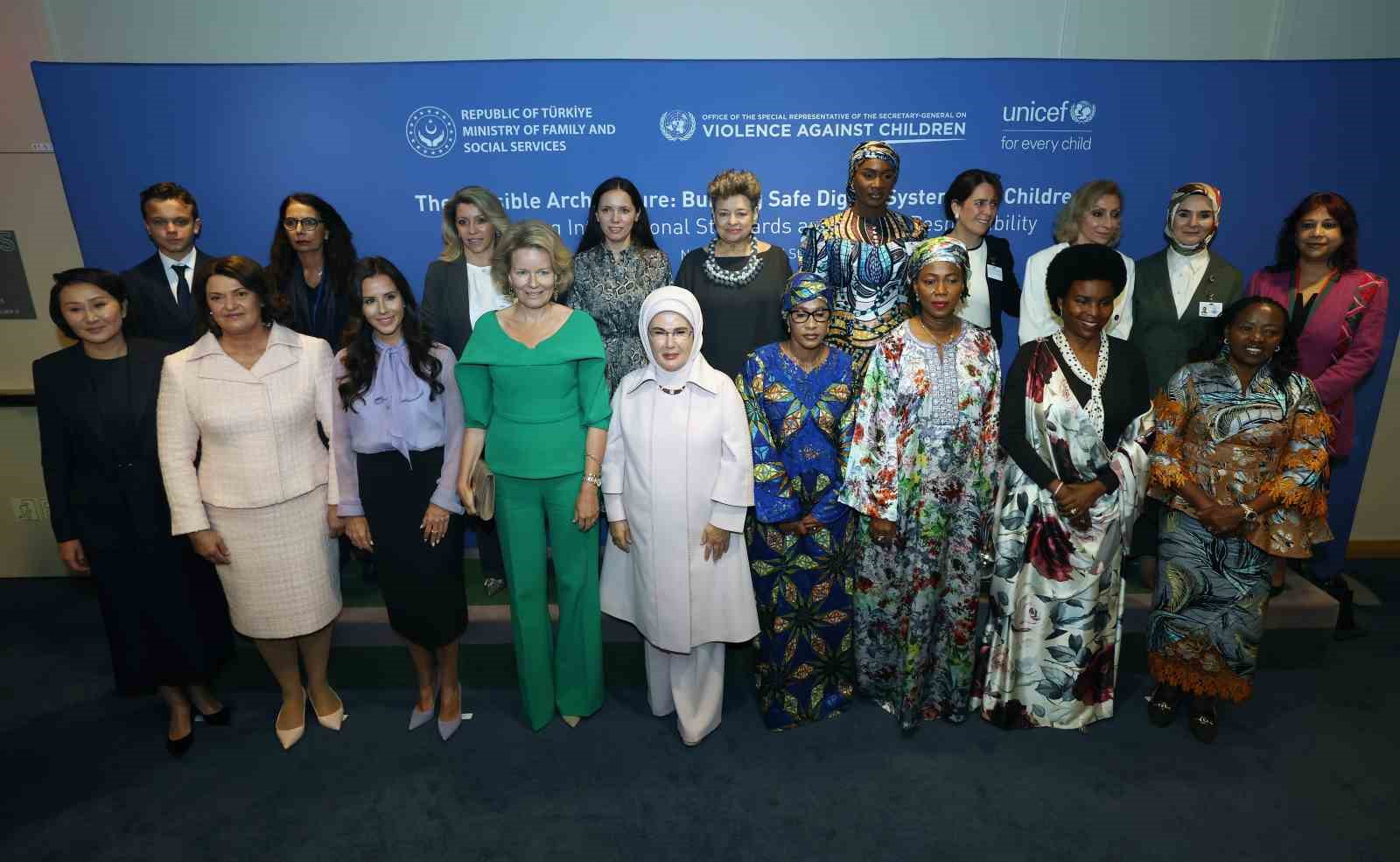 Emine Erdoğan, BM’de çocuklar için güvenli dijital sistemlerin inşasına ilişkin programda konuştu
