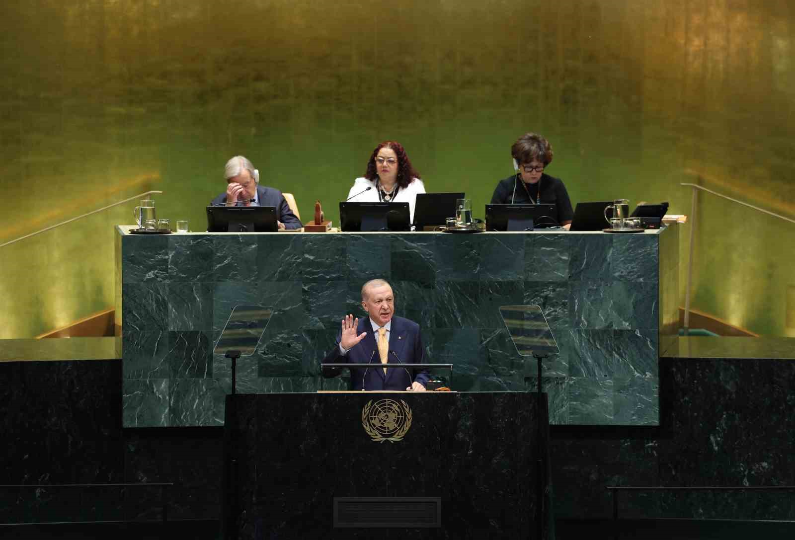 Cumhurbaşkanı Erdoğan: "Bizler, tıpkı geçen yıl olduğu gibi özgür ve egemen Filistin Devleti’nin sesi olacak, Filistin halkının mücadelesini bu kürsüden dünyaya duyurmaya devam edeceğiz"