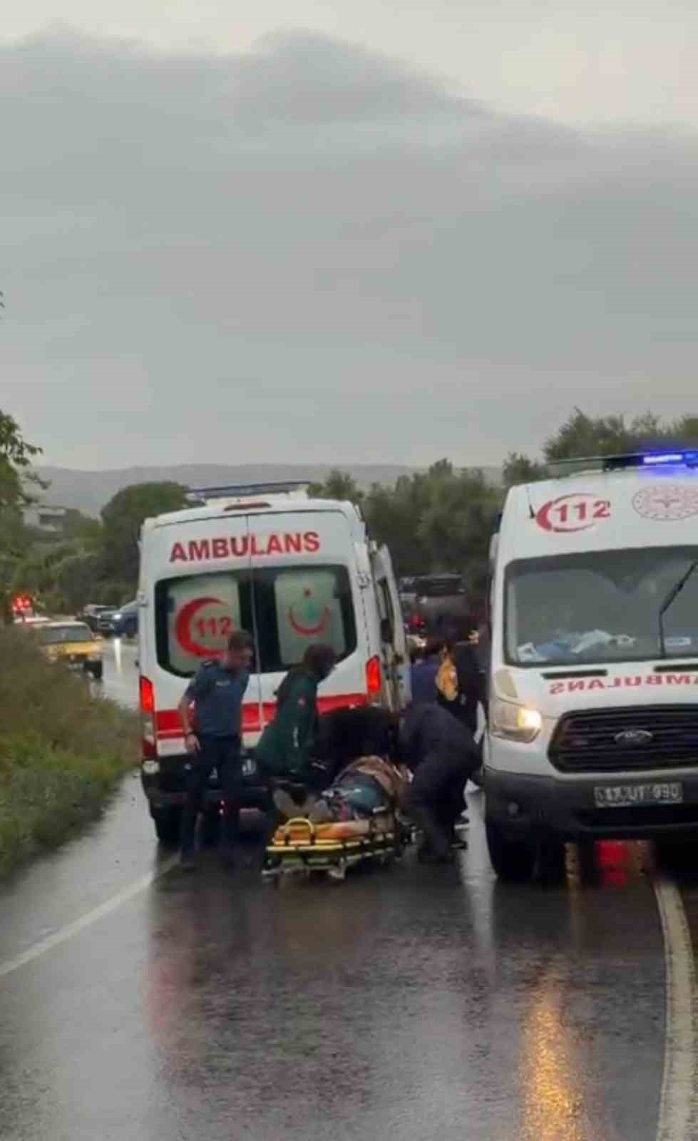 Gökçeada’da minibüs devrildi: 1 ölü, 2 yaralı