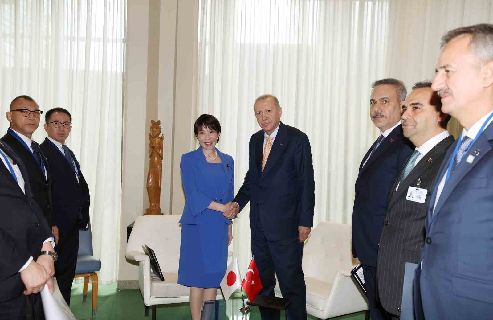 Cumhurbaşkanı Erdoğan, Japonya Başbakanı Takaichi ile görüştü