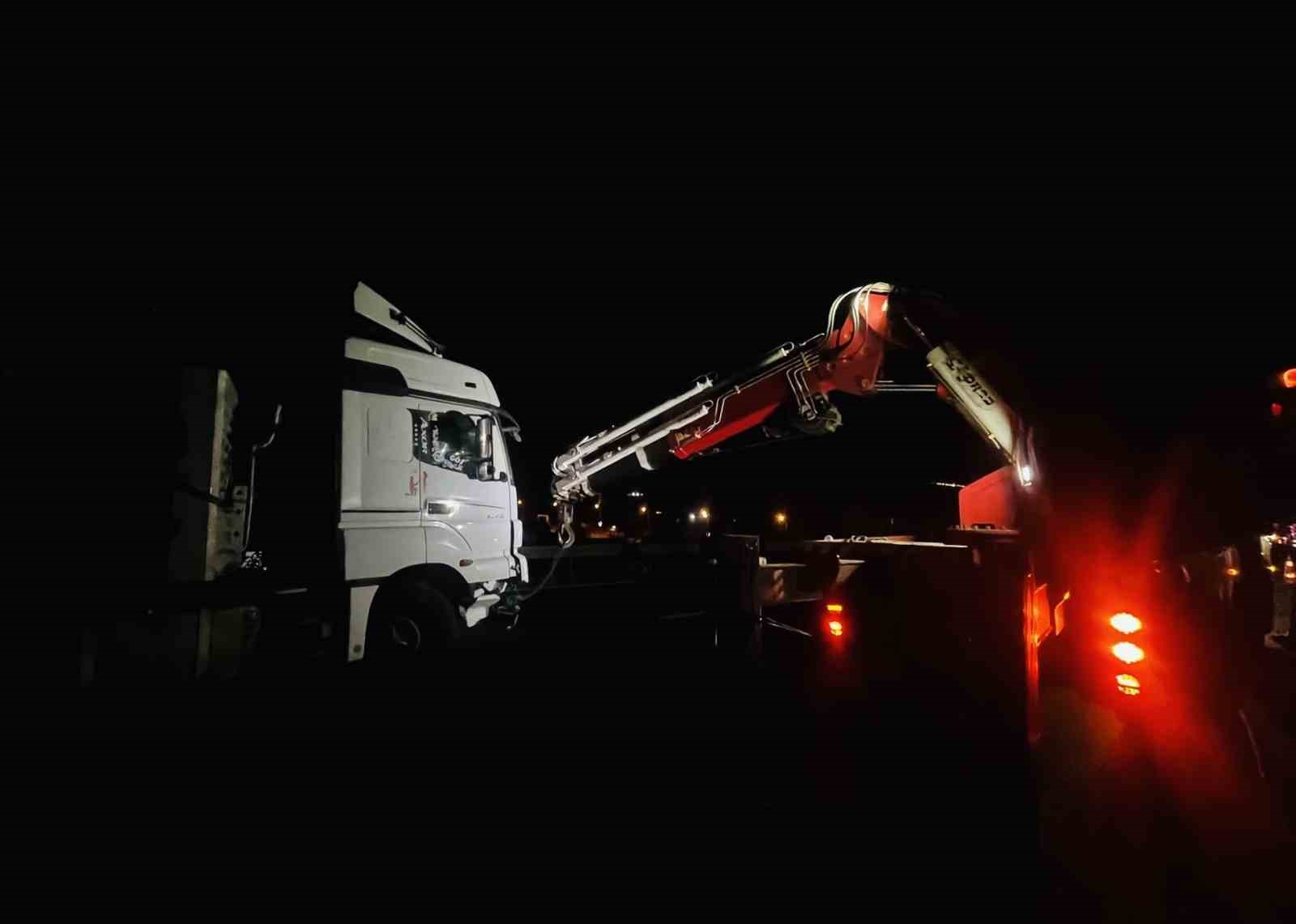 TAG Otoyolu’nda zincirleme kaza: 5 yaralı