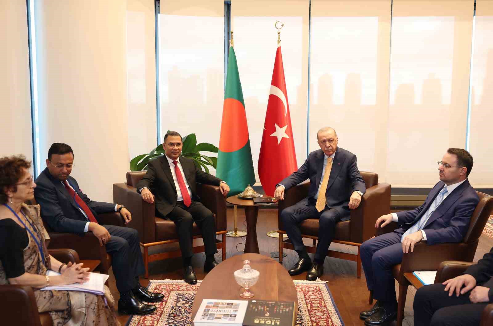 Cumhurbaşkanı Erdoğan, Bangladeş Başbakanı Rahman ile görüştü