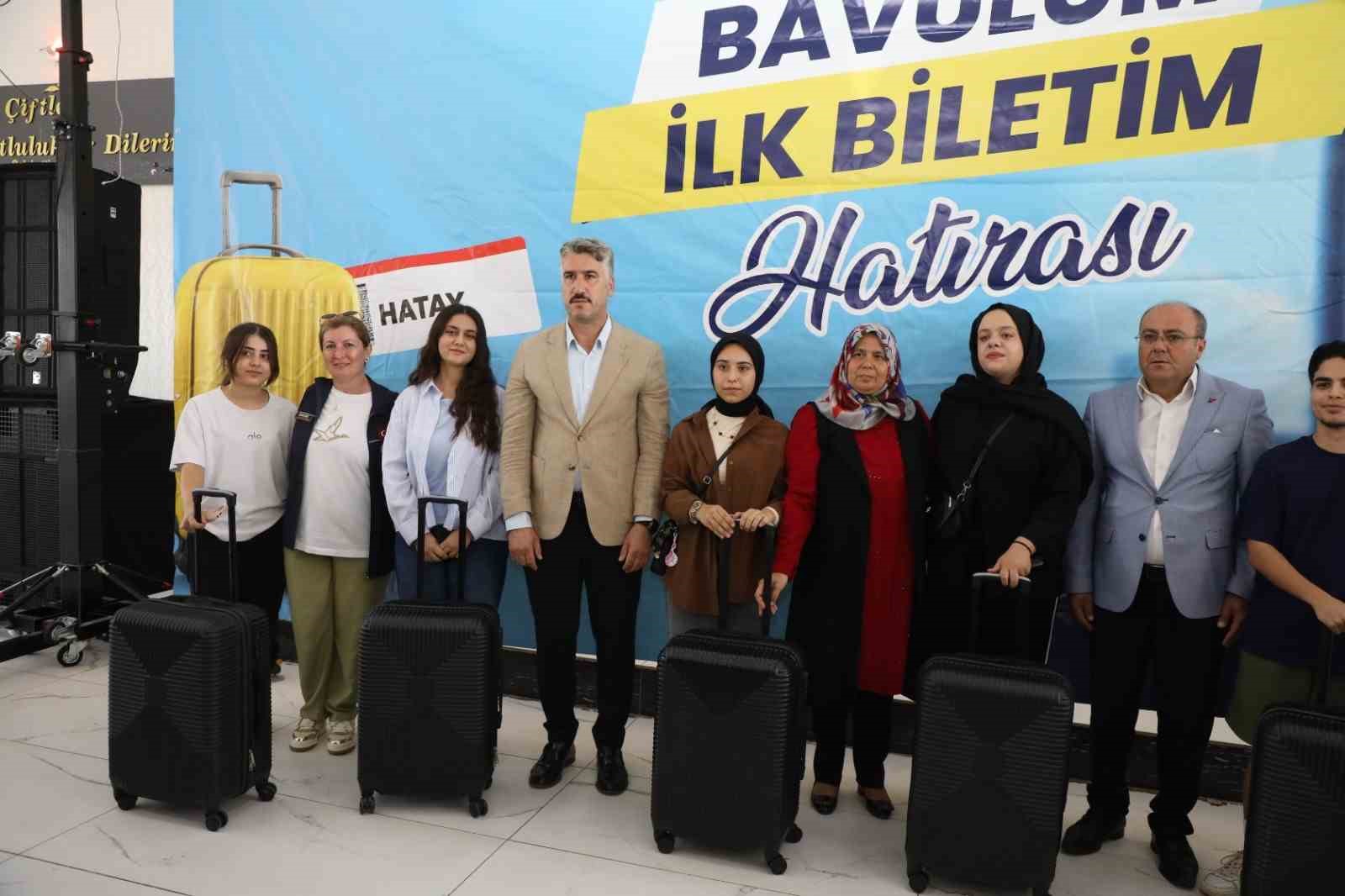 HBB’den üniversite öğrencilerine bavul ve ulaşım desteği