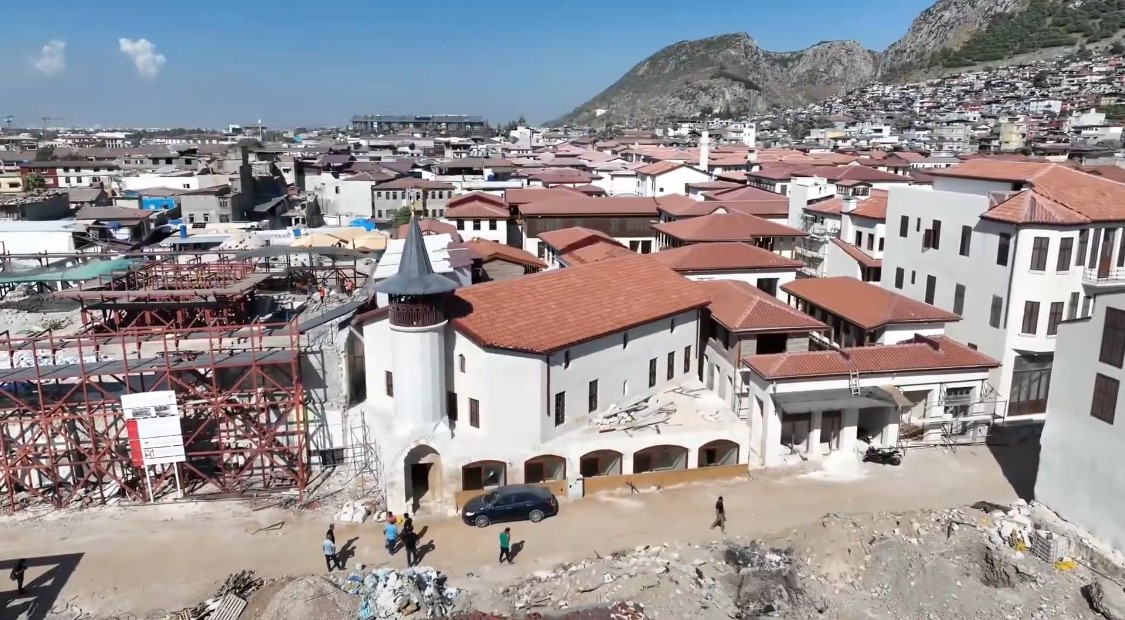 Mahremiye ve Şeyh Ali camilerindeki restorasyon çalışmaları incelendi