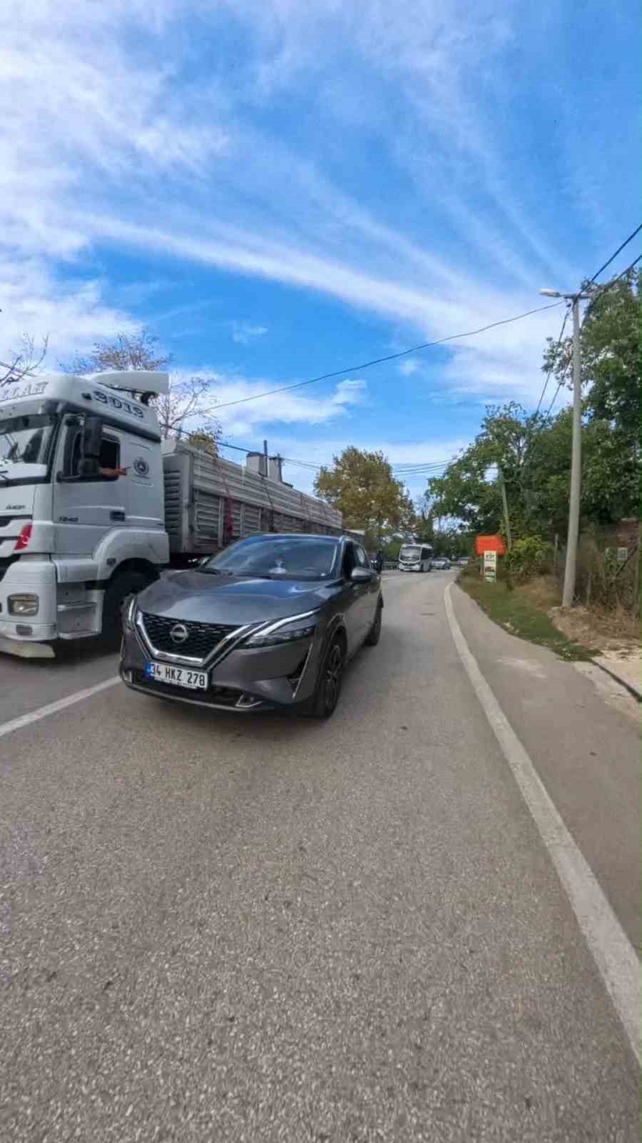 Bursa’da hatalı sollama yaptı, facia böyle teğet geçti