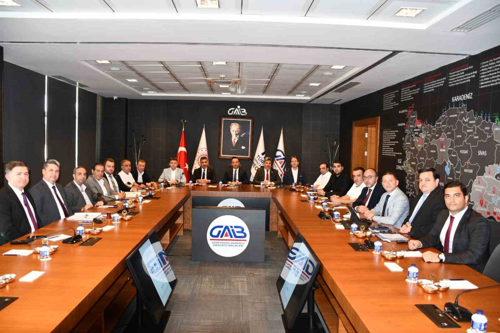 Türk halısı dünyanın zirvesinde