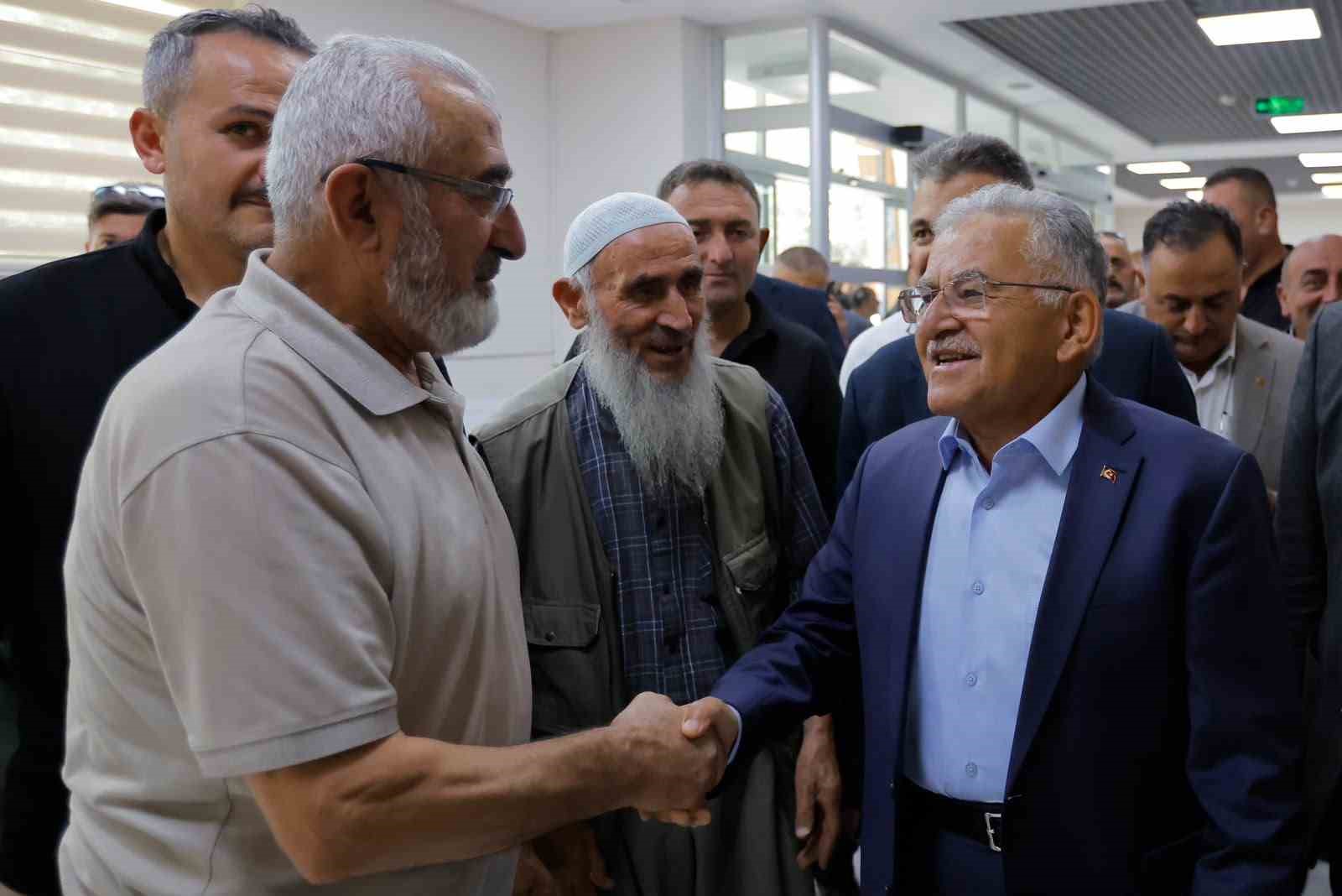 Başkan Büyükkılıç’tan İncesu ve Yeşilhisar’da muhtarlarla "istişare" mesaisi