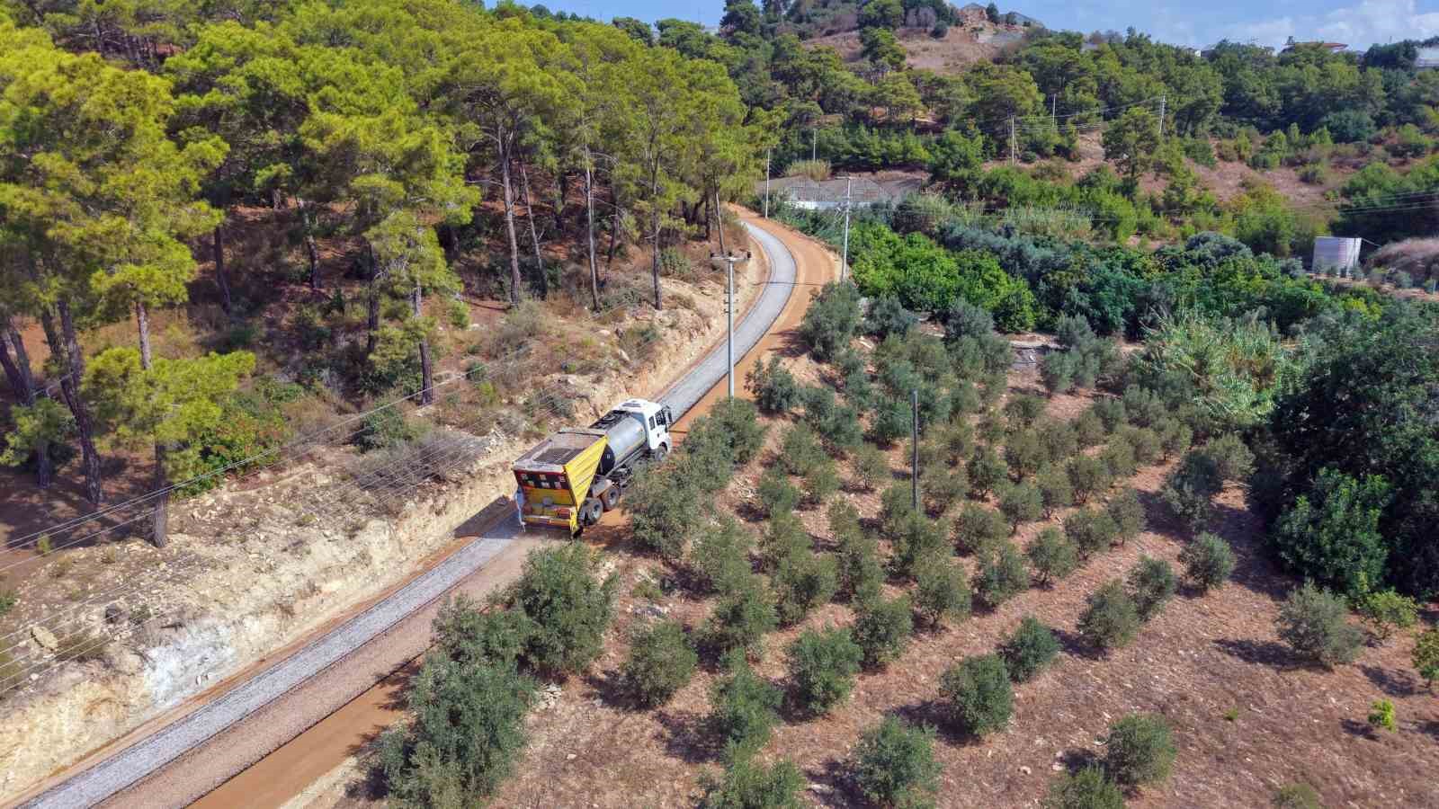Keşefli Mahallesi’nde 2 kilometrelik yol asfaltla buluştu