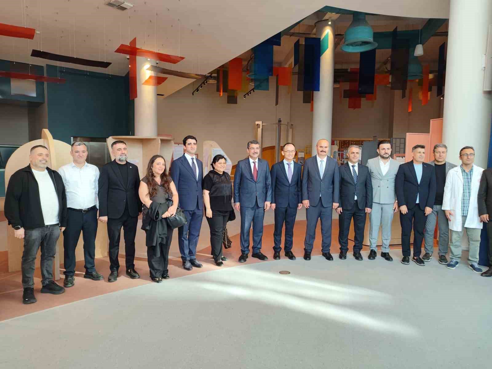 Çin Büyükelçisi Jiang Xuebin Batman’da: Yatırım, turizm ve eğitimde iş birliği mesajı